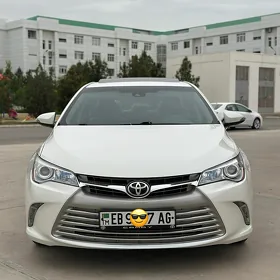 Toyota Camry 2016