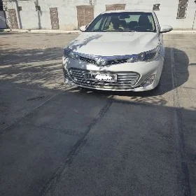 Toyota Avalon 2013
