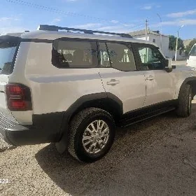 Toyota Land Cruiser Prado 2025