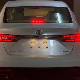 Toyota Avalon 2013