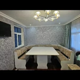 стол для большой семьи