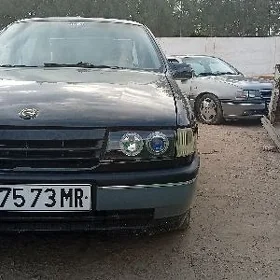 Opel Vectra 1990