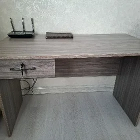 kompyuter stol
