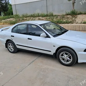 Mitsubishi Galant 2004