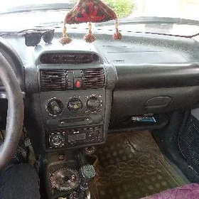 Opel Vita 1997