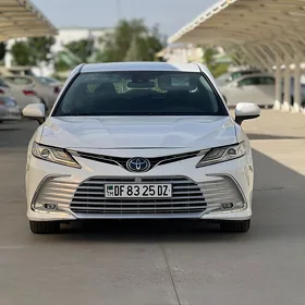 Toyota Camry 2020