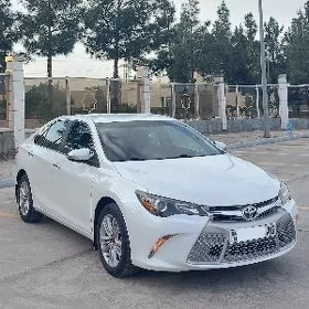 Toyota Camry 2016