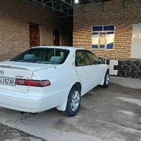 Toyota Camry 1999