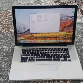 MacBook  Pro