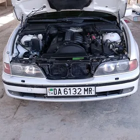 BMW E39 1996