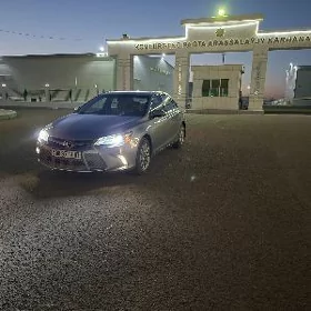 Toyota Camry 2015