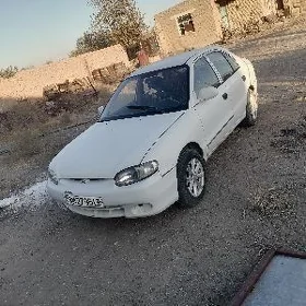 Hyundai Accent 1998