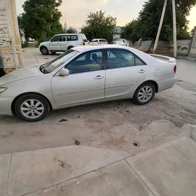 Toyota Camry 2003