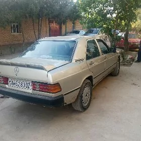 Mercedes-Benz 190-Class 1989
