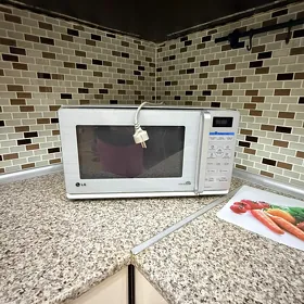 продаю духовку