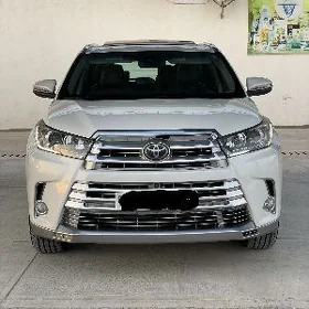 Toyota Highlander 2018