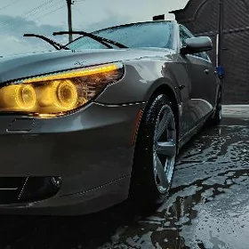 BMW E60 2008