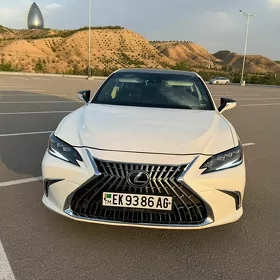 Lexus ES 350 2023