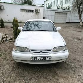 Hyundai Sonata 1995