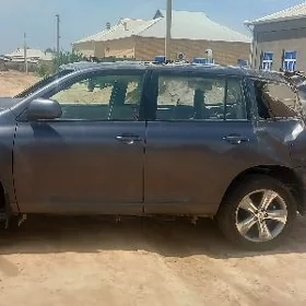 Toyota Highlander 2010