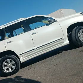 Toyota Land Cruiser Prado 2014