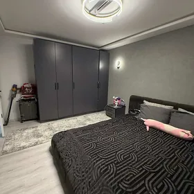 30 Mkr 2 Komnat Ýewro