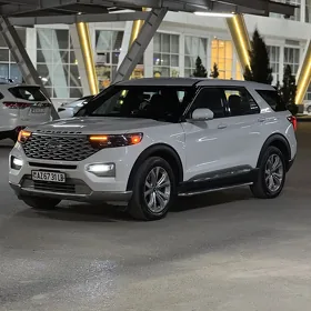 Ford Explorer 2022