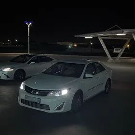Toyota Camry 2012