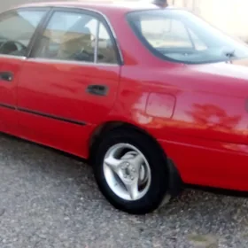 Toyota Carina 1995