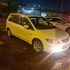 Mazda MPV 1999