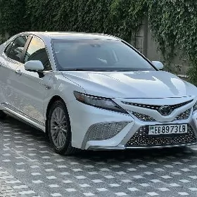Toyota Camry 2020