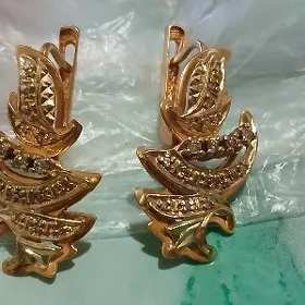 Gyzyl gulakhalka