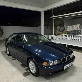 BMW E39 1998