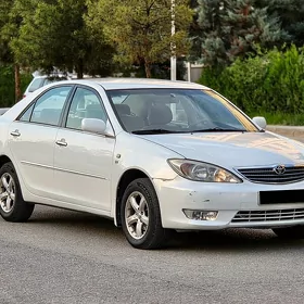 Toyota Camry 2003