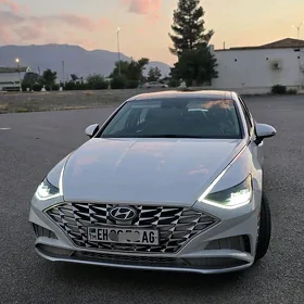 Hyundai Sonata 2021
