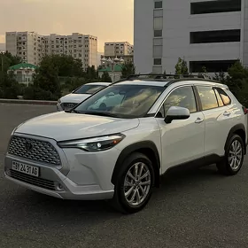 Toyota Corolla Cross 2024