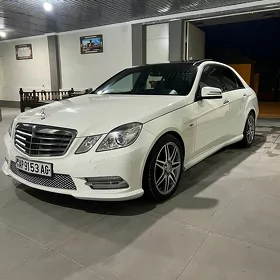 Mercedes-Benz E350 2010