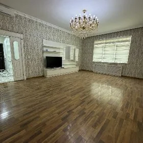 Gurtly17 4/2et 3kom 135m²