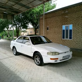 Toyota Camry 1993