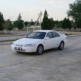 Toyota Camry 1998