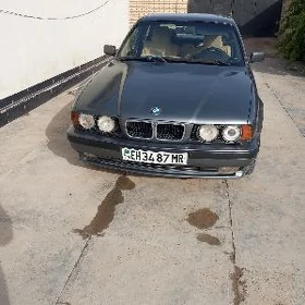 BMW 525 1990