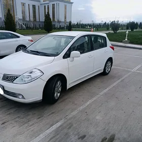 Nissan Versa 2009