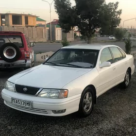 Toyota Avalon 1999