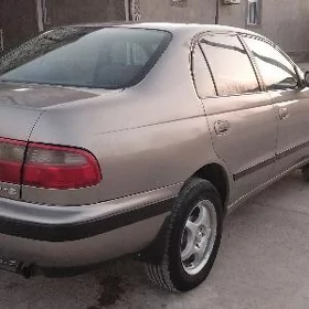 Toyota Carina 1995