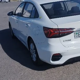 Roewe i5 2022