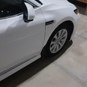 Toyota Camry 2020