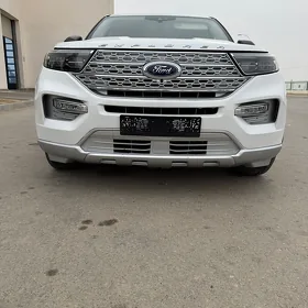 Ford Explorer 2022