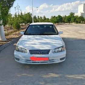 Toyota Camry 1999