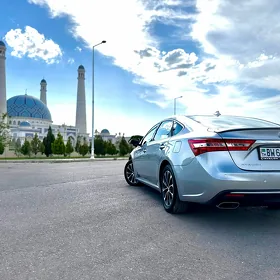 Toyota Avalon 2017