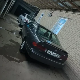Toyota Camry 2001